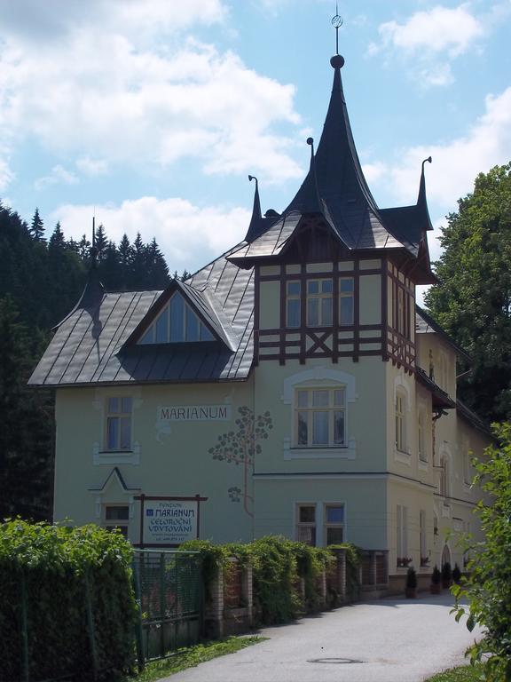 Hotel Marianum Jl,S.R.O. à Janské Lázně Extérieur photo